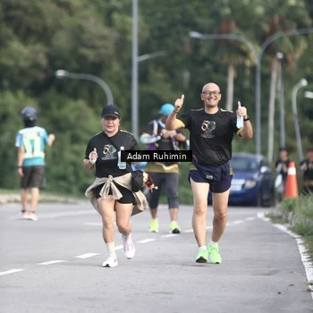 Runner Photo 7145733