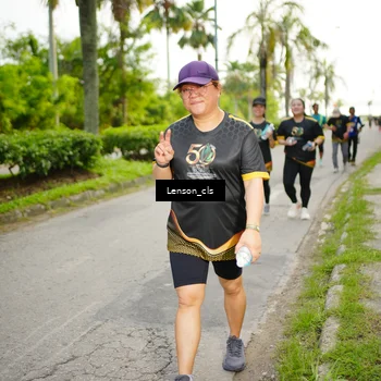 Runner Photo 7145744