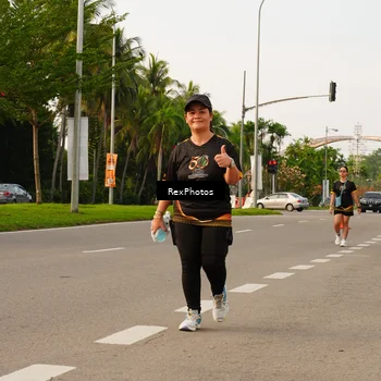 Runner Photo 7145773