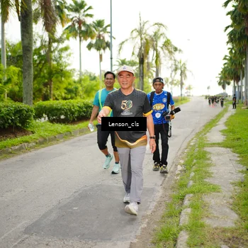 Runner Photo 7145775