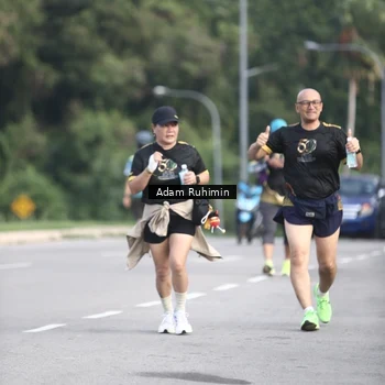 Runner Photo 7145781