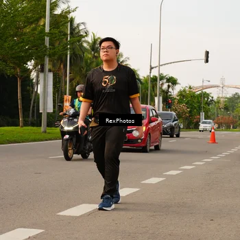 Runner Photo 7145791