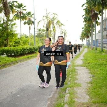 Runner Photo 7145817