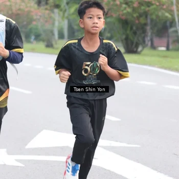 Runner Photo 7145824