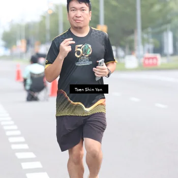 Runner Photo 7145846