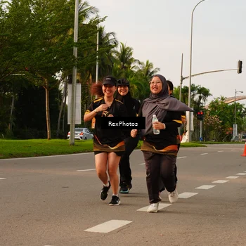 Runner Photo 7145923