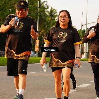 Runner Photo 7145943