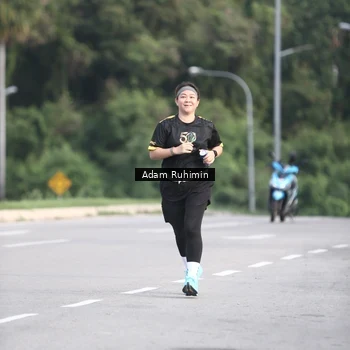 Runner Photo 7145953