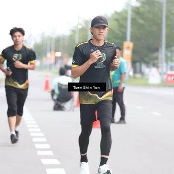 Runner Photo 7145966