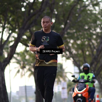 Runner Photo 7145987