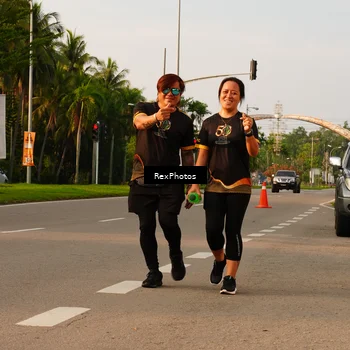 Runner Photo 7146074