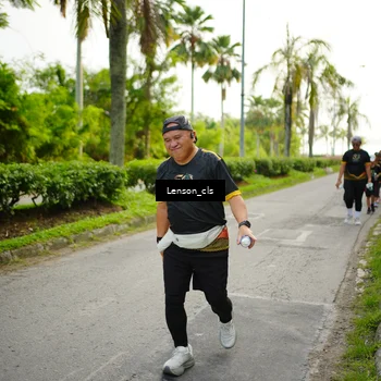 Runner Photo 7146076