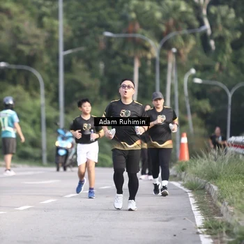 Runner Photo 7146087