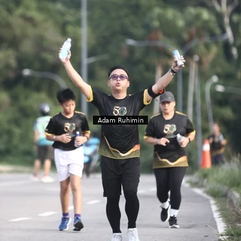 Runner Photo 7146128