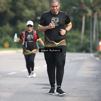 Runner Photo 7146300