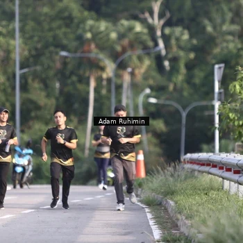 Runner Photo 7146391