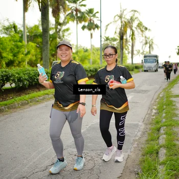 Runner Photo 7146424