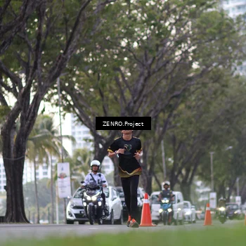 Runner Photo 7146436