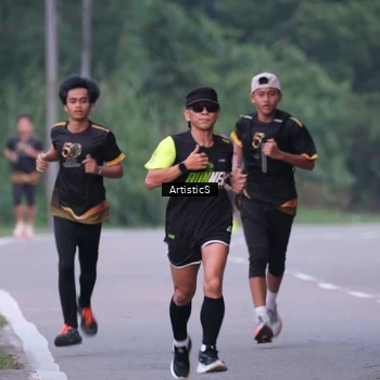 Runner Photo 7146660