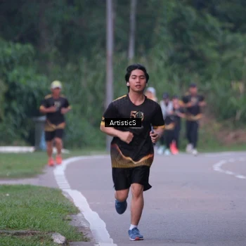 Runner Photo 7146715
