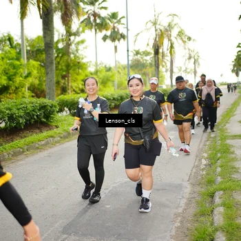 Runner Photo 7146737