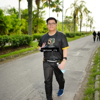 Runner Photo 7146808