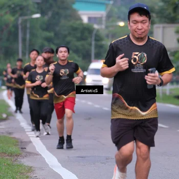 Runner Photo 7146899