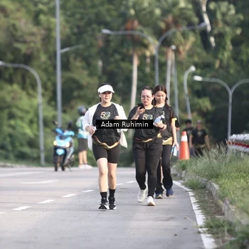 Runner Photo 7146923