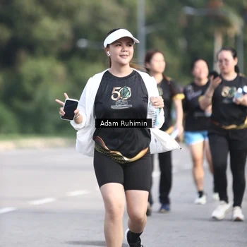Runner Photo 7147001