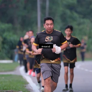 Runner Photo 7147085