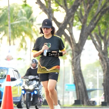Runner Photo 7147108