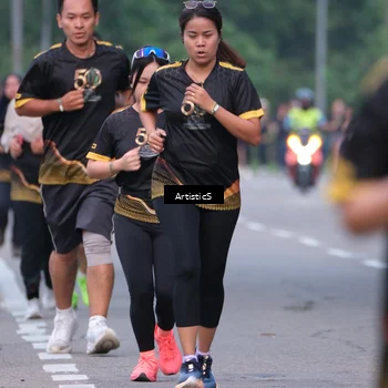 Runner Photo 7147141