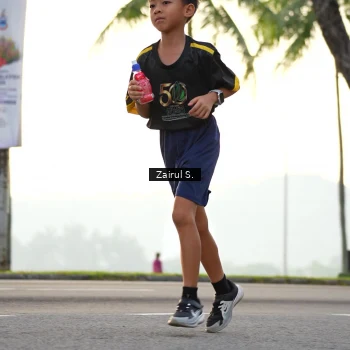 Runner Photo 7147327