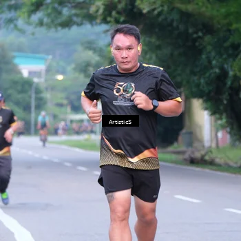 Runner Photo 7147511
