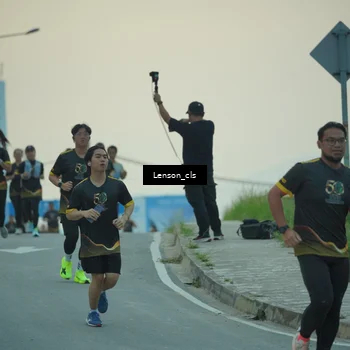 Runner Photo 7147536