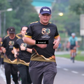 Runner Photo 7147549