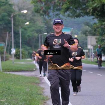 Runner Photo 7147550