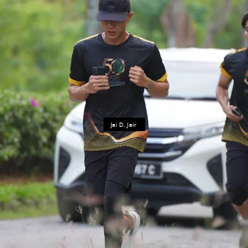 Runner Photo 7147618