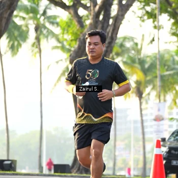Runner Photo 7147639