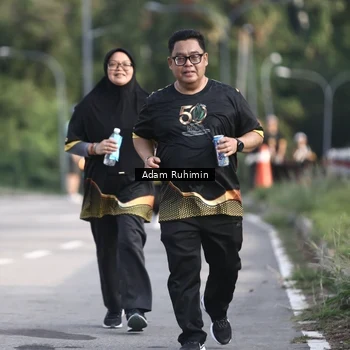 Runner Photo 7147662
