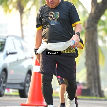 Runner Photo 7147824