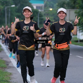 Runner Photo 7148056