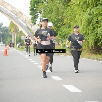 Runner Photo 7148107