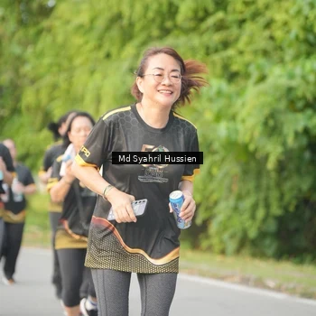 Runner Photo 7148109