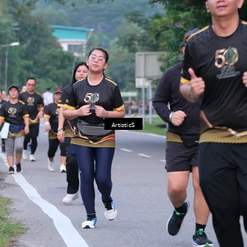 Runner Photo 7148335