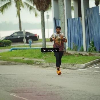 Runner Photo 7148393