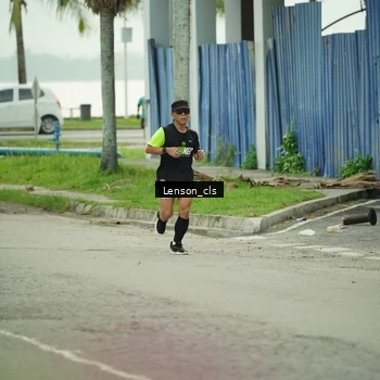 Runner Photo 7148438