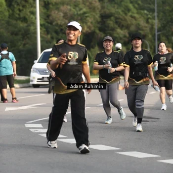 Runner Photo 7148541