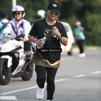 Runner Photo 7148780