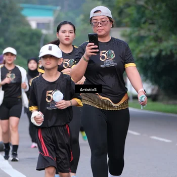 Runner Photo 7148808
